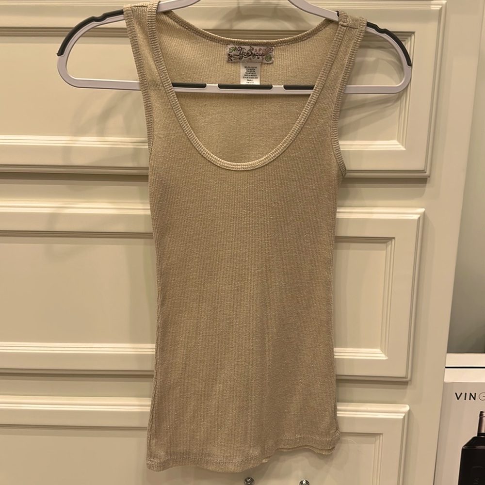 Younique tank top in shimmer gold with sparkle ribbed - size small ✨✨